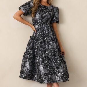 Red Dress Follow My Lead Black Floral Jacquard Midi Dress Size MM / Black